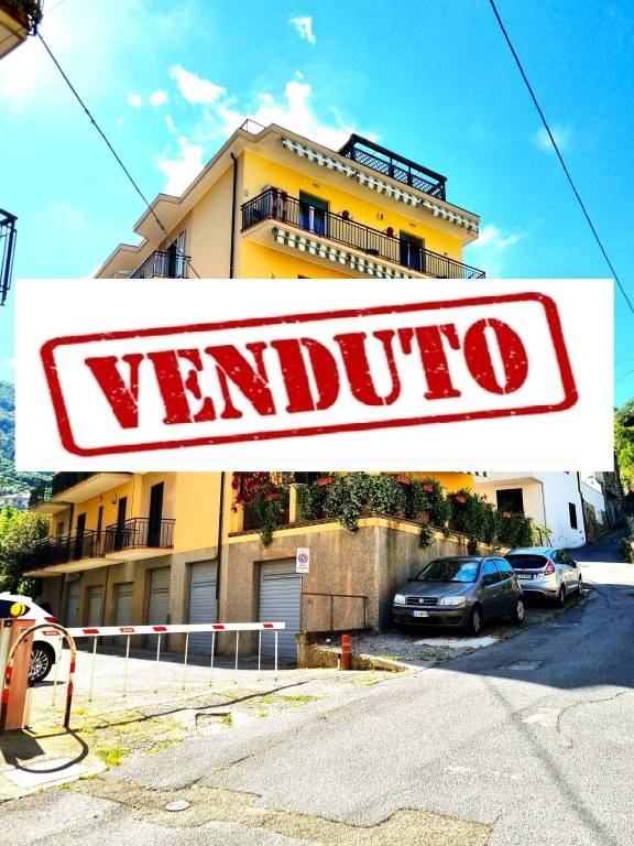 appartamento in vendita a Noli in zona Voze