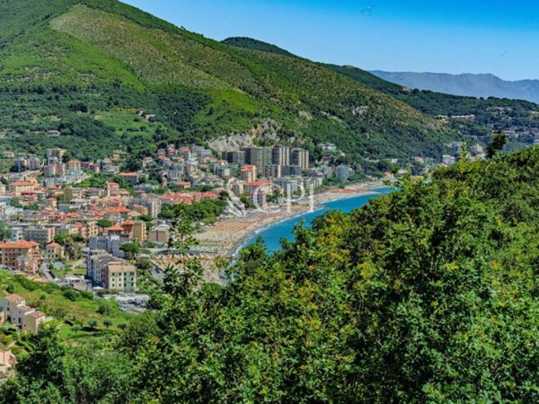 casa indipendente in vendita a Noli in zona Voze