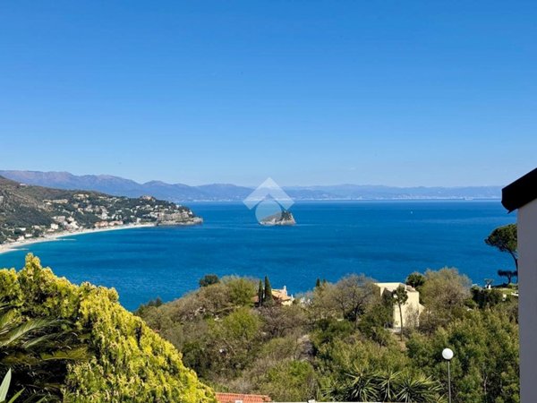 casa indipendente in vendita a Noli in zona Voze