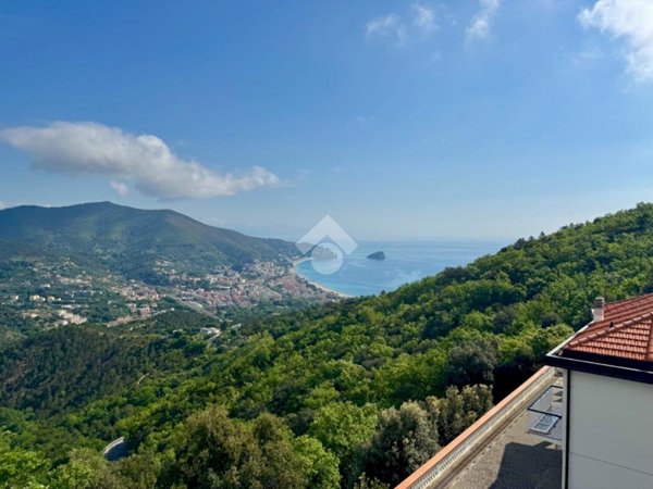 casa indipendente in vendita a Noli in zona Voze