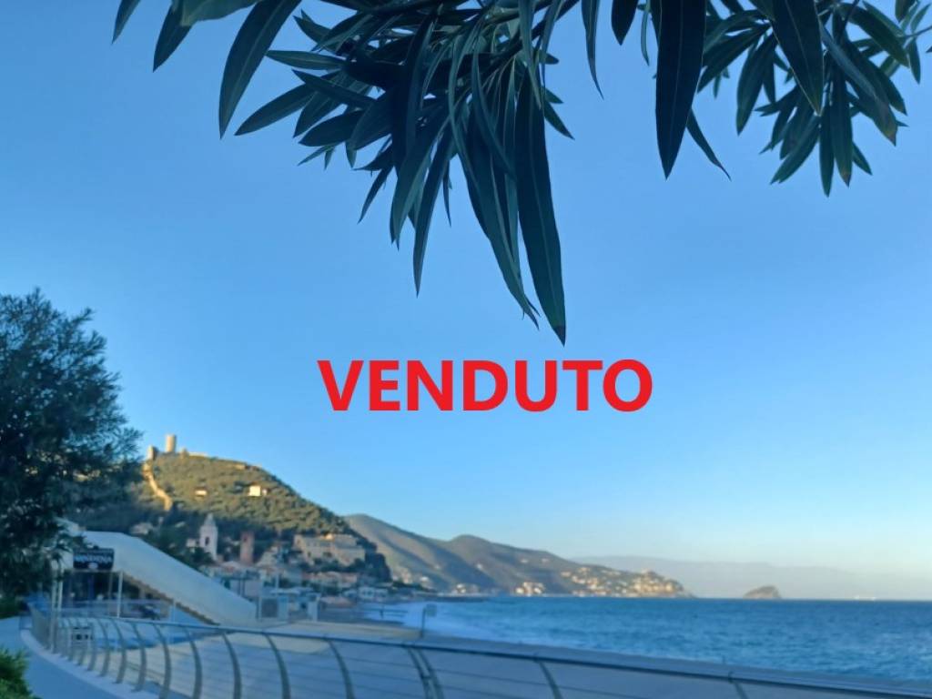 appartamento in vendita a Noli