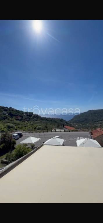 appartamento in vendita a Noli in zona Voze