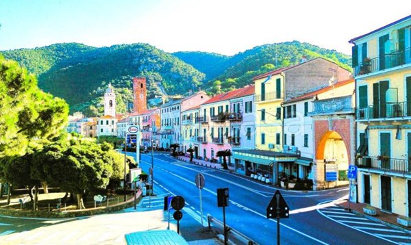 appartamento in vendita a Noli