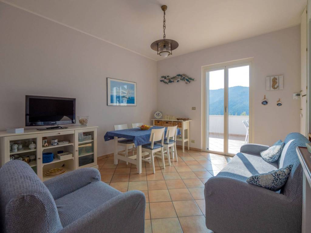 casa indipendente in vendita a Noli in zona Voze