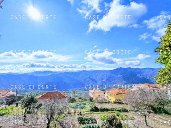 casa indipendente in vendita ad Onzo in zona Costa