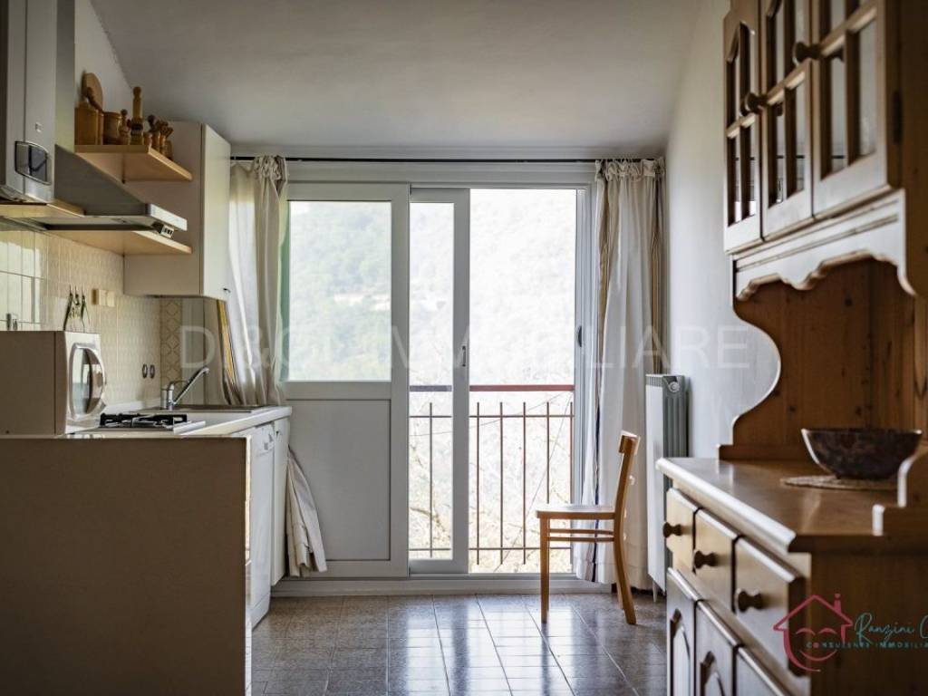 casa indipendente in vendita ad Onzo in zona Costa