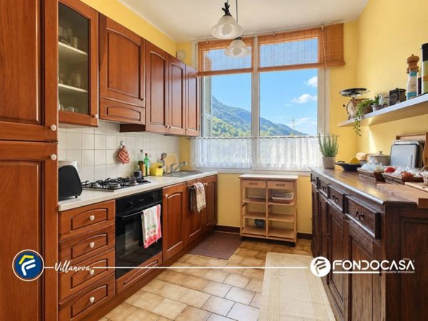 casa indipendente in vendita ad Onzo