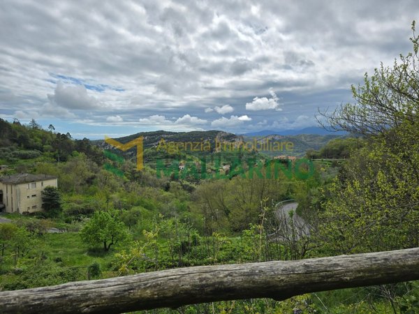 appartamento in vendita ad Orco Feglino