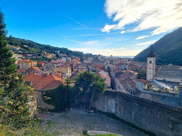 terreno agricolo in vendita ad Orco Feglino