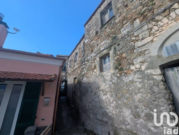 appartamento in vendita ad Orco Feglino