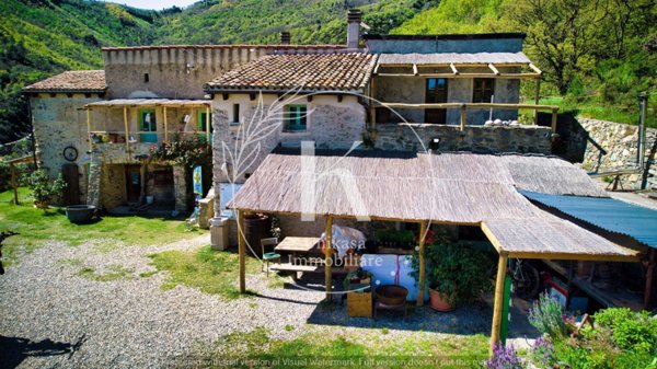 casale in vendita ad Orco Feglino