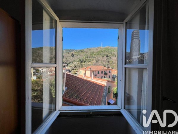 casa indipendente in vendita ad Orco Feglino