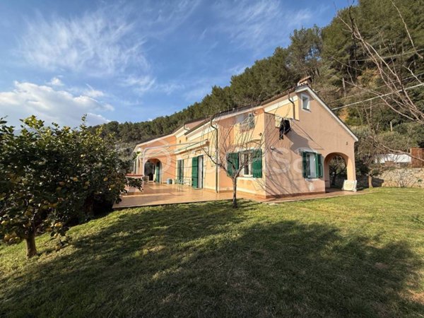 appartamento in vendita ad Ortovero in zona Pogli