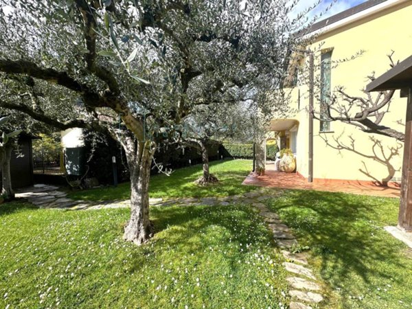 casa indipendente in vendita ad Ortovero