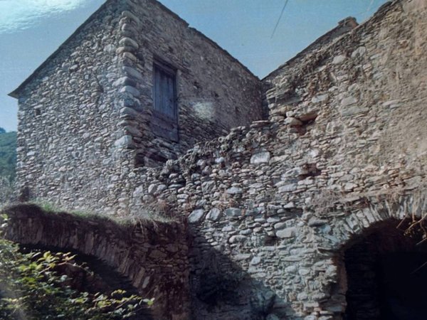 casa indipendente in vendita ad Ortovero