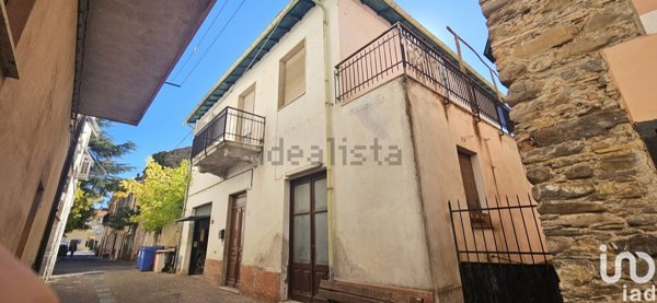 casa indipendente in vendita ad Ortovero