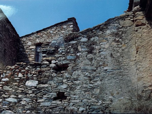 casale in vendita ad Ortovero