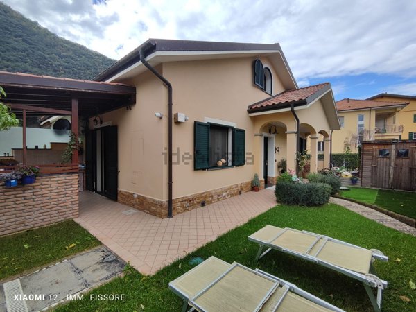 casa indipendente in vendita ad Ortovero in zona Pogli