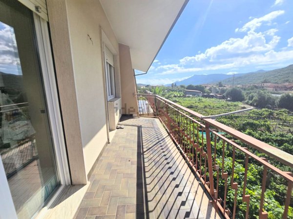 casa indipendente in vendita ad Ortovero