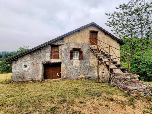 casa indipendente in vendita ad Osiglia