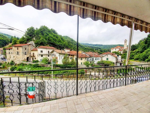 appartamento in vendita ad Osiglia