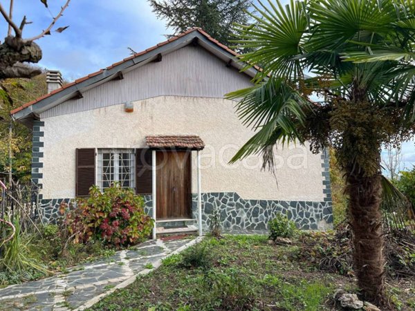casa indipendente in vendita a Pallare