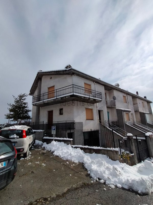 casa indipendente in vendita a Pallare in zona Biestro