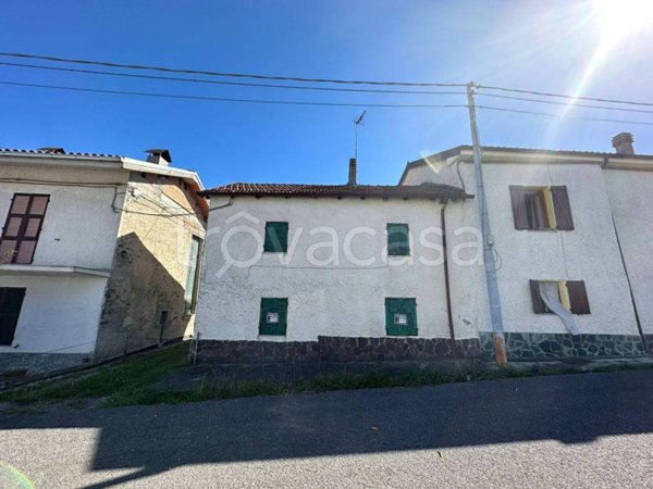 casa indipendente in vendita a Piana Crixia