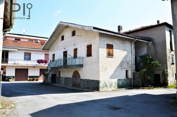 casa indipendente in vendita a Piana Crixia in zona Praie