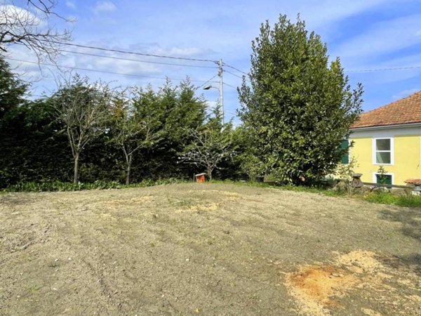 casa indipendente in vendita a Piana Crixia