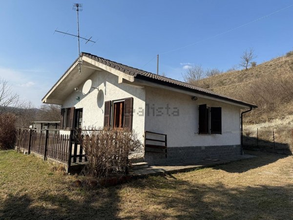 appartamento in vendita a Piana Crixia