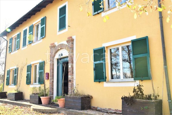 casa indipendente in vendita a Piana Crixia
