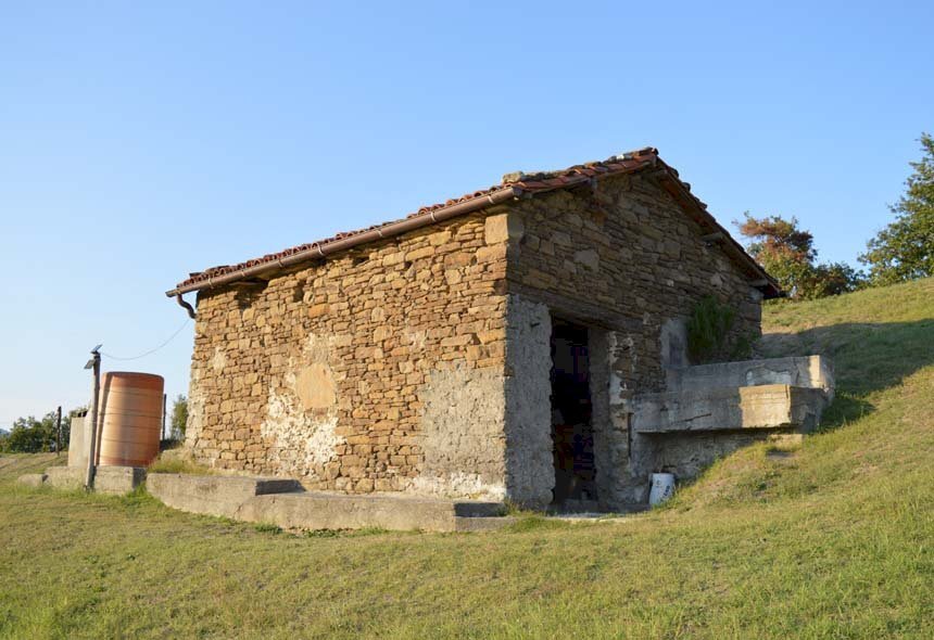 casale in vendita a Piana Crixia