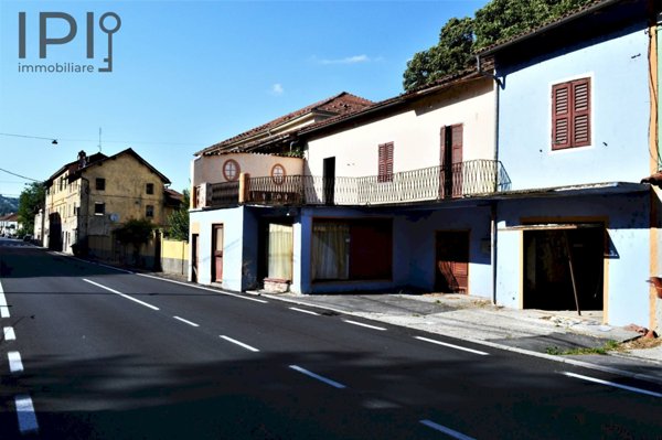casa semindipendente in vendita a Piana Crixia