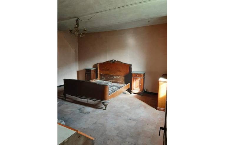 casa indipendente in vendita a Piana Crixia