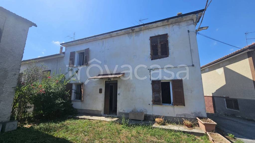 casa indipendente in vendita a Piana Crixia in zona San Massimo
