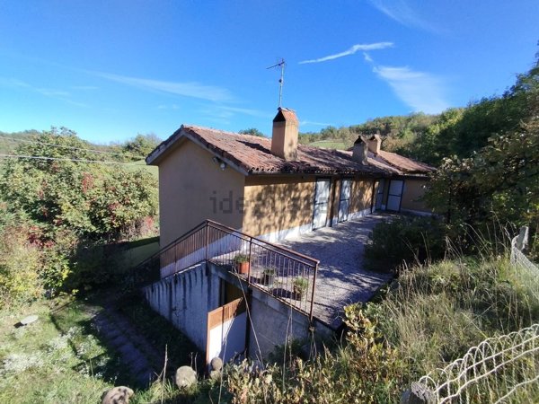 casa semindipendente in vendita a Piana Crixia