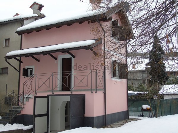 appartamento in vendita a Piana Crixia