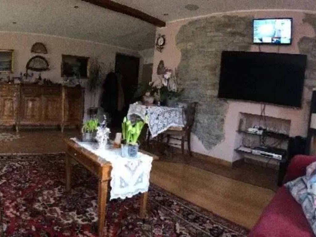 casa indipendente in vendita a Piana Crixia