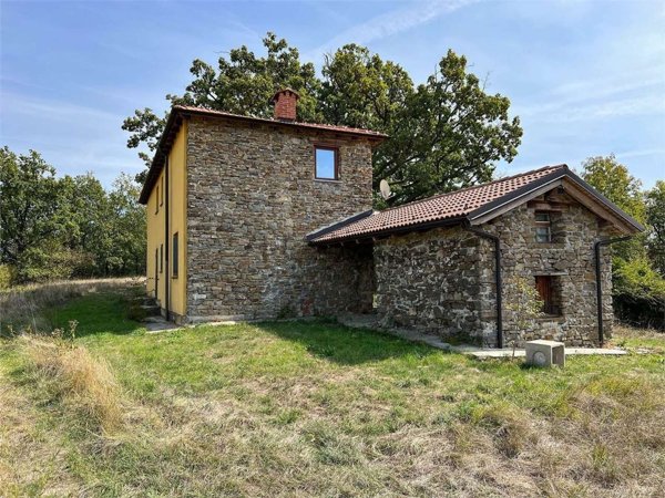 casale in vendita a Piana Crixia