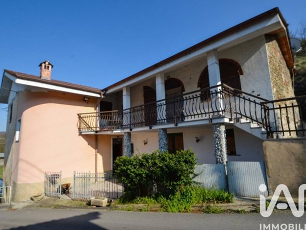 casa indipendente in vendita a Piana Crixia in zona Molino