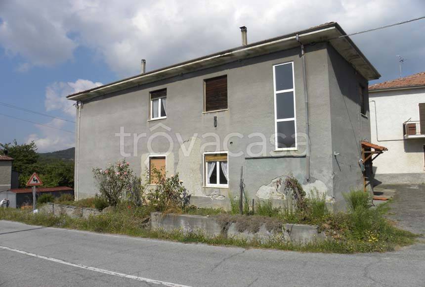 casa indipendente in vendita a Piana Crixia in zona Molino