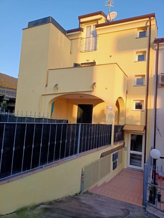 appartamento in vendita a Pietra Ligure in zona Santa Corona