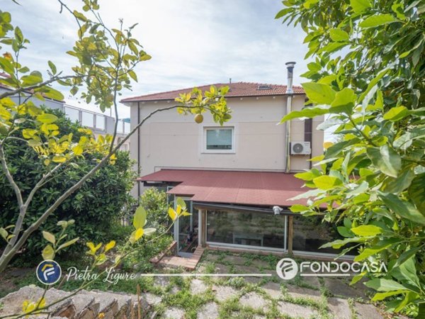 casa indipendente in vendita a Pietra Ligure