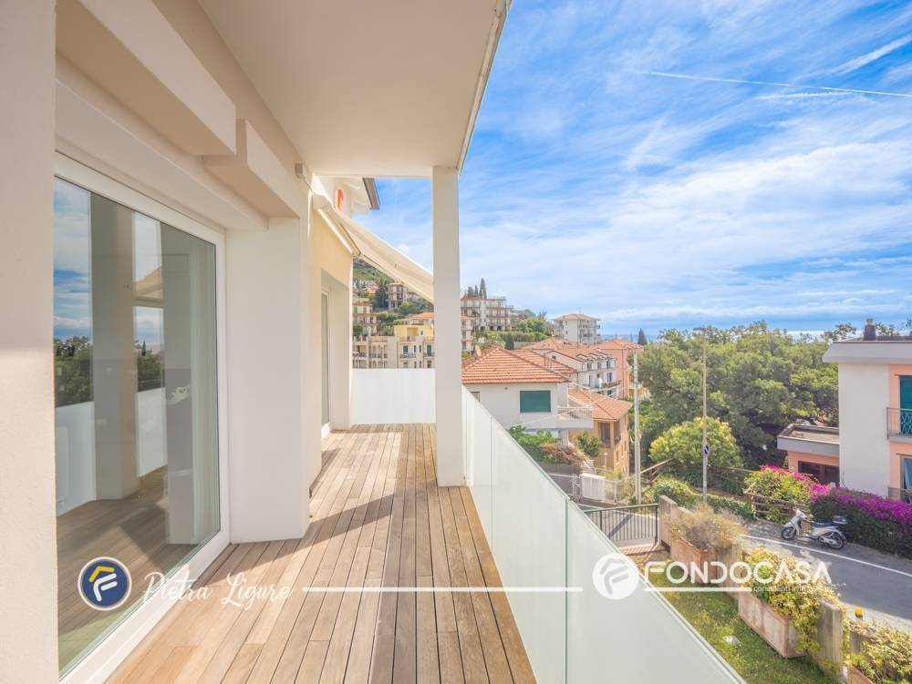 casa indipendente in vendita a Pietra Ligure