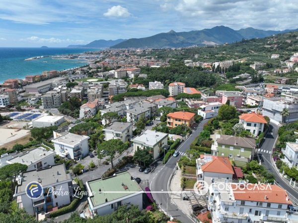casa indipendente in vendita a Pietra Ligure