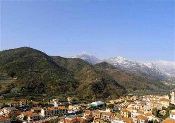 appartamento in vendita a Pietra Ligure