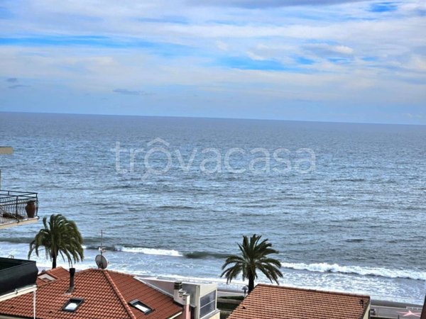 appartamento in vendita a Pietra Ligure
