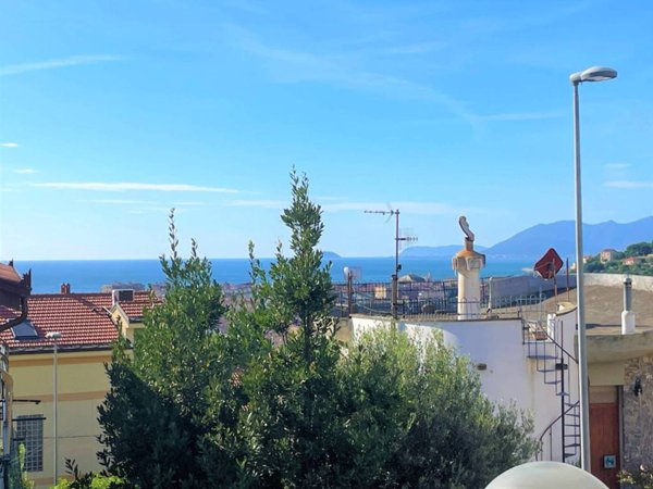 appartamento in vendita a Pietra Ligure