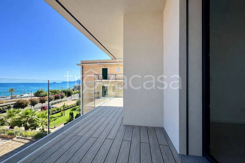 appartamento in vendita a Pietra Ligure